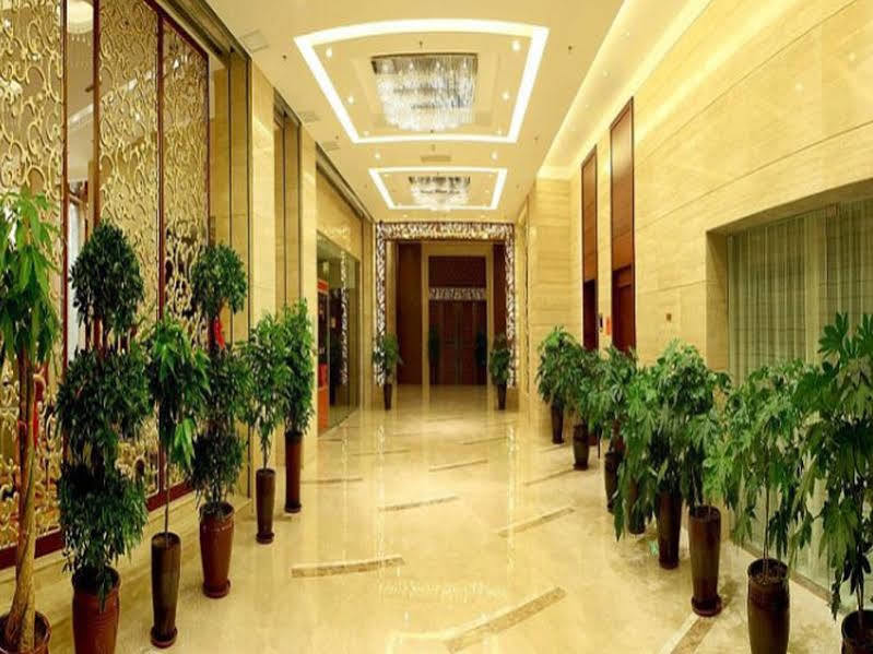 Dalian Furong International Hotel Екстериор снимка
