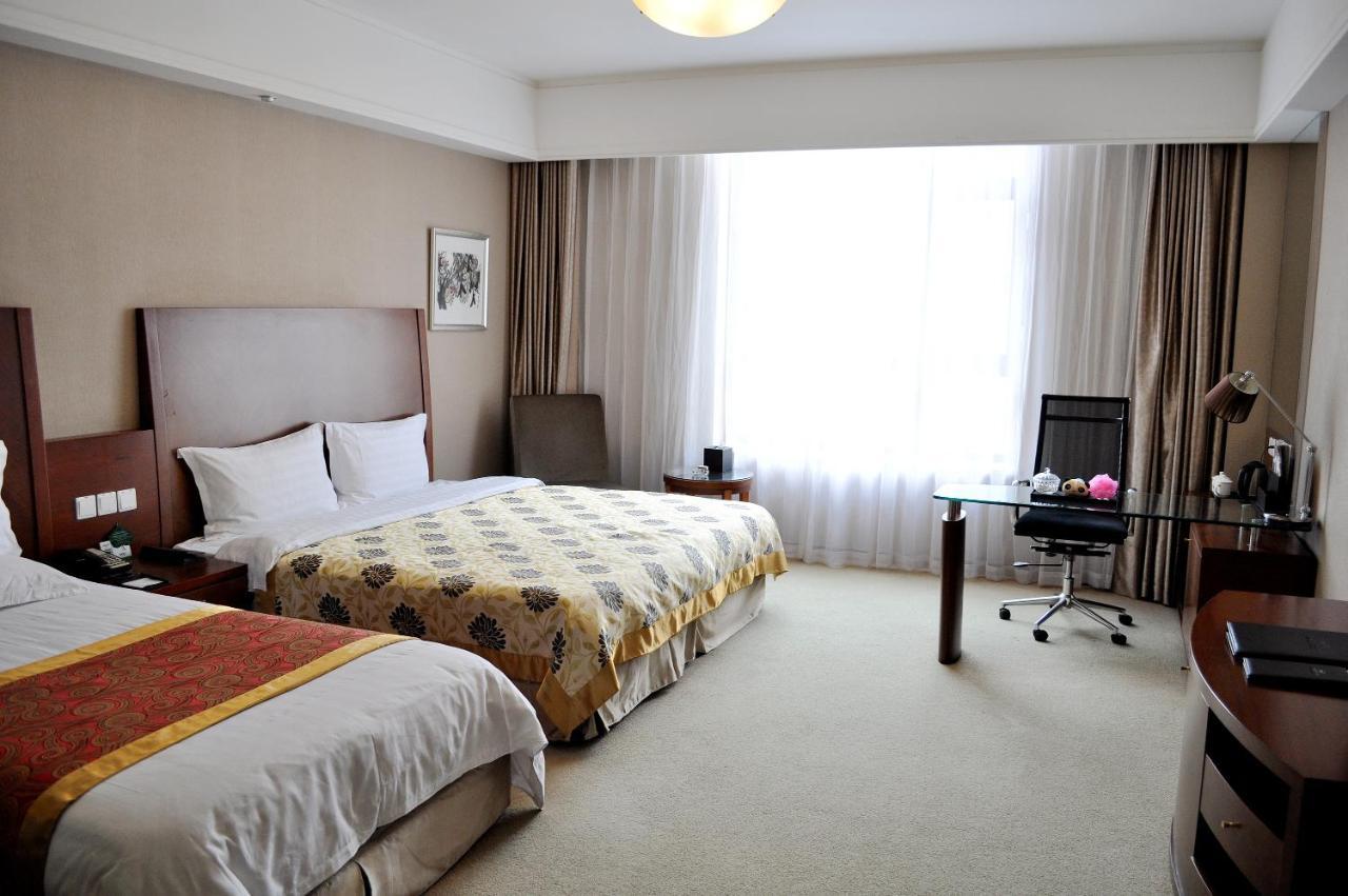 Dalian Furong International Hotel Екстериор снимка